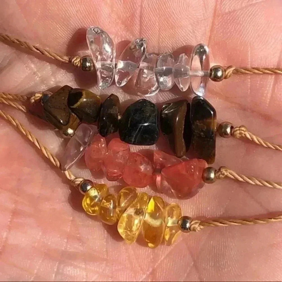 Set of 4 Adjustable Beaded Bracelets Quartz, Tiger Eye, Rose Quartz, Citrine - Picture 3 of 3